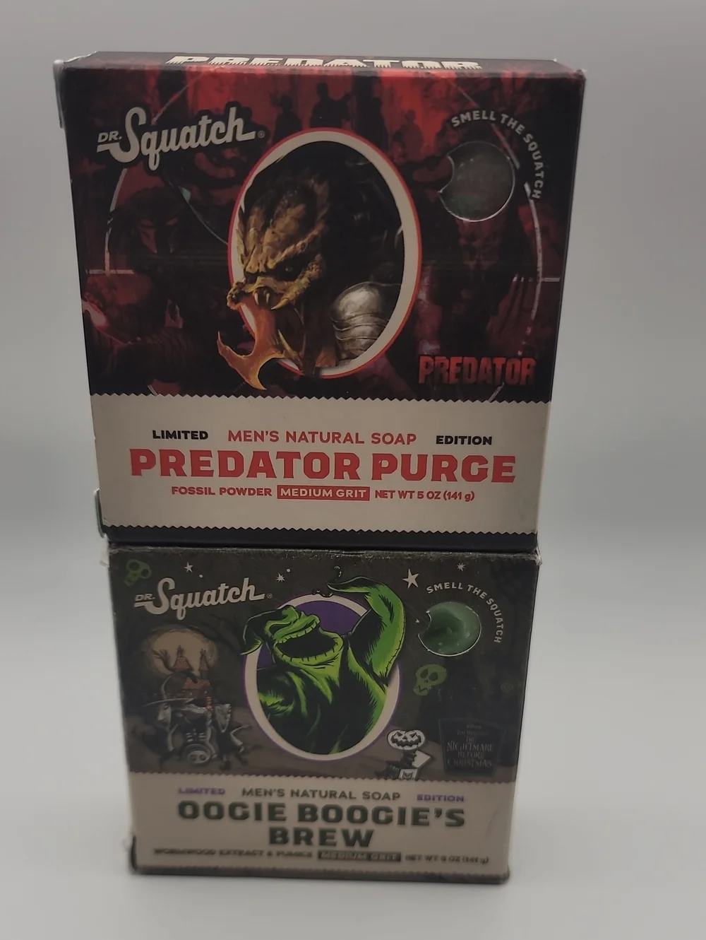 Dr. Squatch Predator Purge Men's Natural Soap - Red & Black